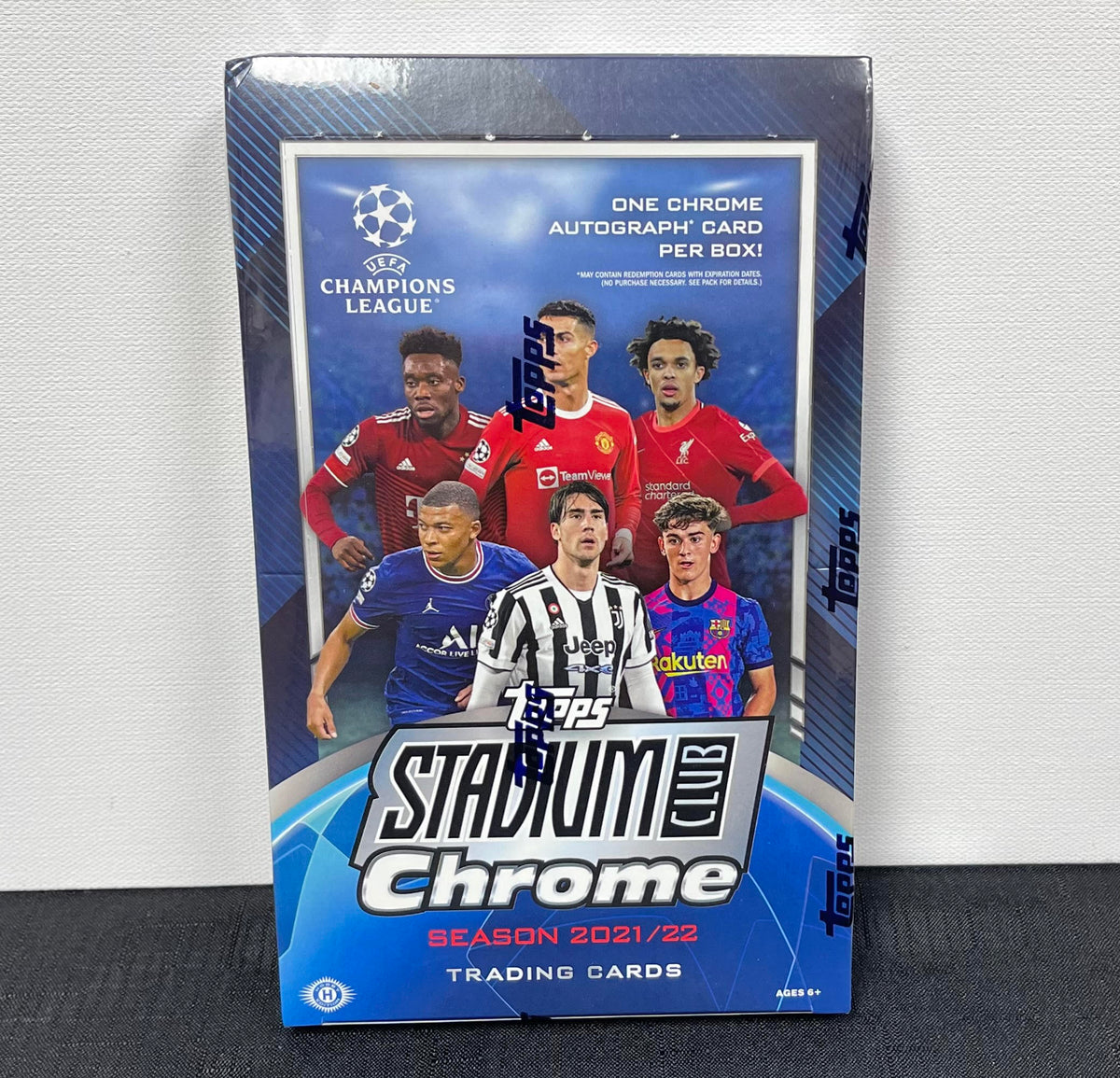 2021-22 Topps Stadium Club Chrome UEFA Champions League Soccer