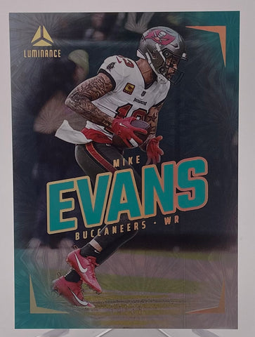 Buccaneers Mike Evans 2024 Panini Luminance No.70 #34/35 Single Card