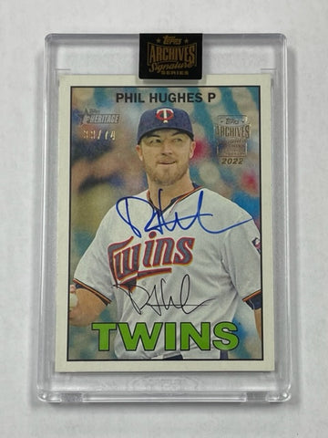 Twins Phil Hughes 2022 Topps Archives Signature Series No.380 39/74 Autographed Single Card