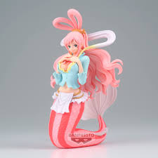 One Piece Glitter & Glamours 2.5 Dimensional Figure - Statue - Shirahoshi