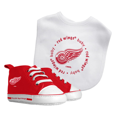 Red Wings 2-Piece Baby Gift Set