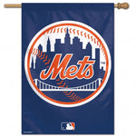 Mets Vertical House Flag 1-Sided 28x40 Logo