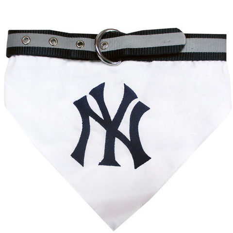 Yankees Dog Collar Bandana Small